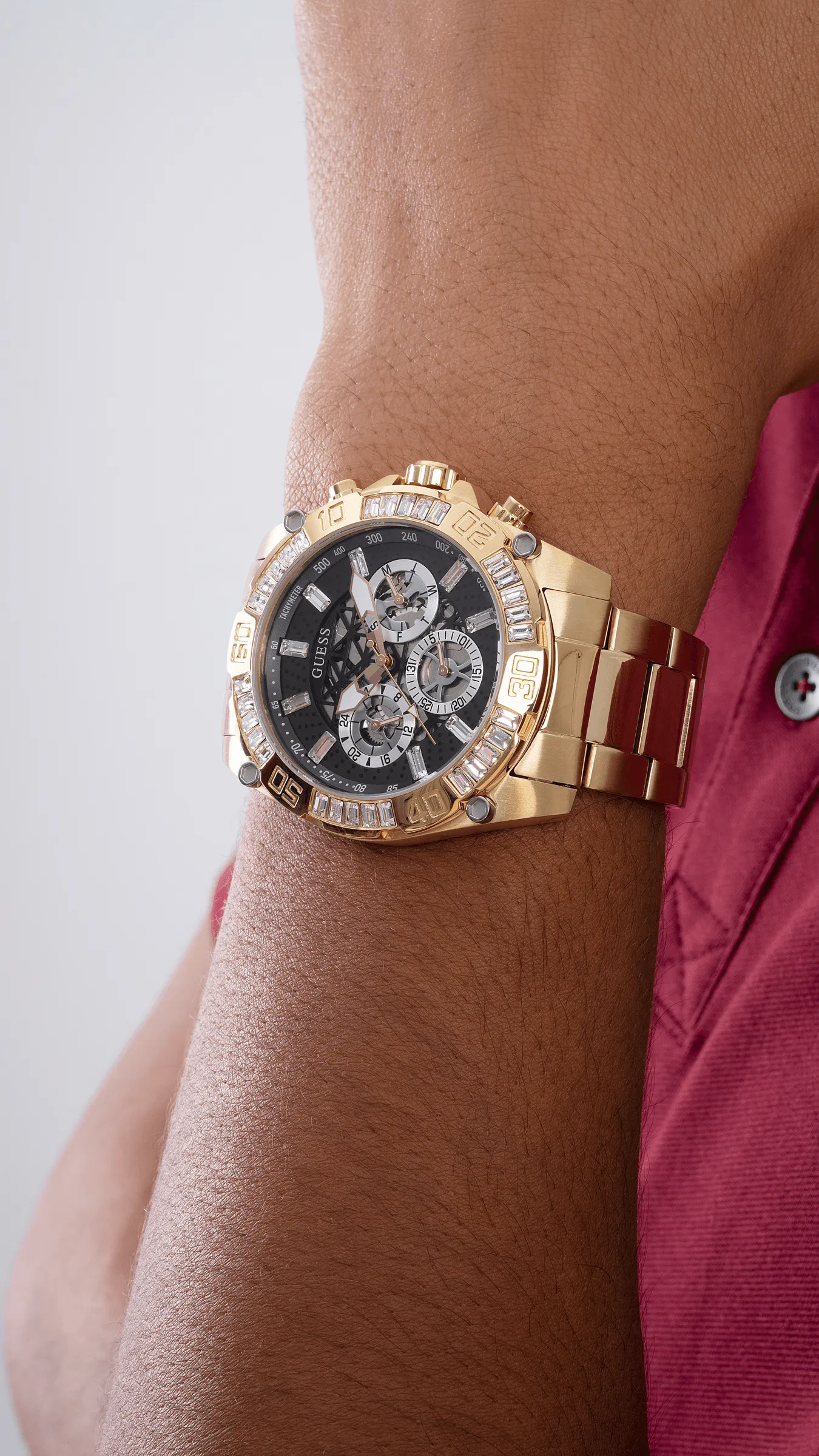 Guess Trophy Black and Gold Men's Analogue Watch GW0390G2